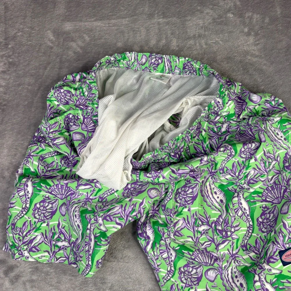 Vineyard Vines Swim Trunks Mens M Green Purple Seahorse Nautical Mesh Lined 6.5